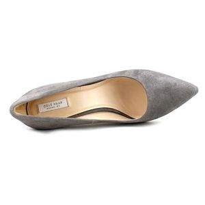 Cole Haan Eliza Grand Pump in Gray, size 6